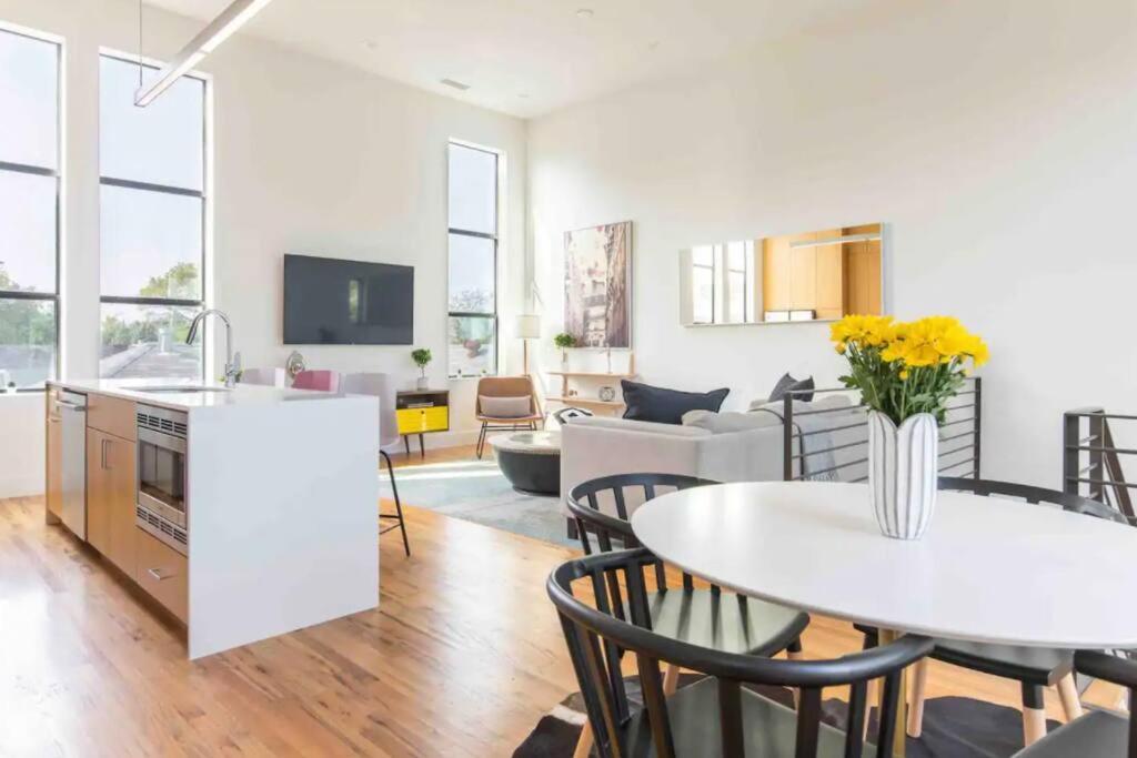 Glamorous Perfectly Located Luxury 2 Bed Townhome Dallas Exteriér fotografie